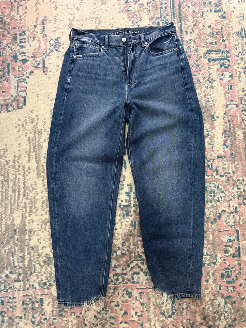 American Eagle Relaxed Jean